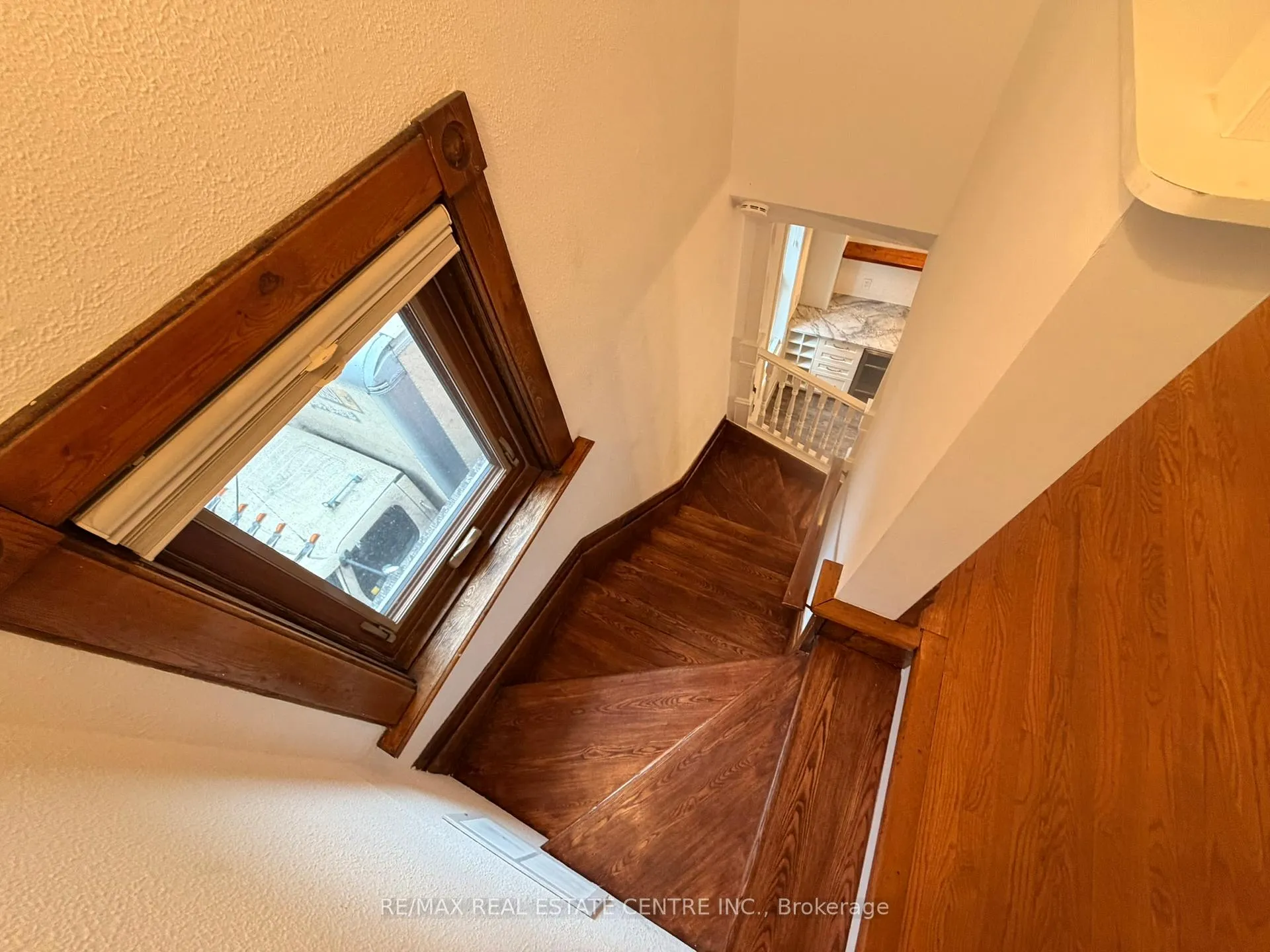 Photo 24 of 350 Queen Street S, Kitchener, Cedar Hill — HOMEH
