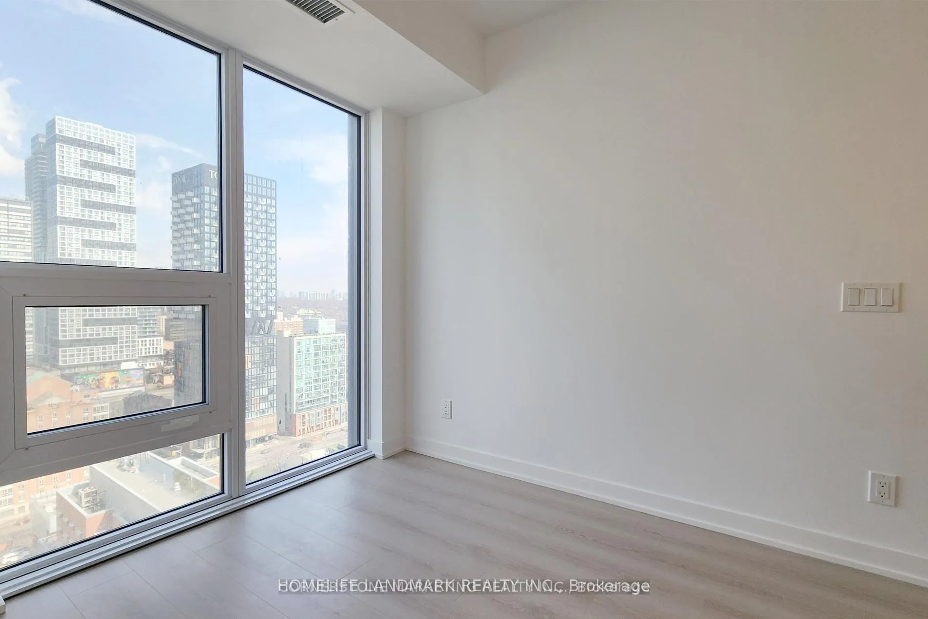 Photo 8 of Unit 2617, 100 Queen Street E, Toronto, Church-Yonge Corridor — HOMEH