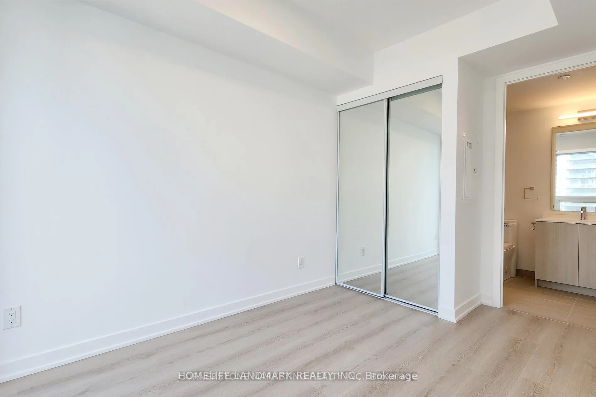 Photo 12 of Unit 2617, 100 Queen Street E, Toronto, Church-Yonge Corridor — HOMEH
