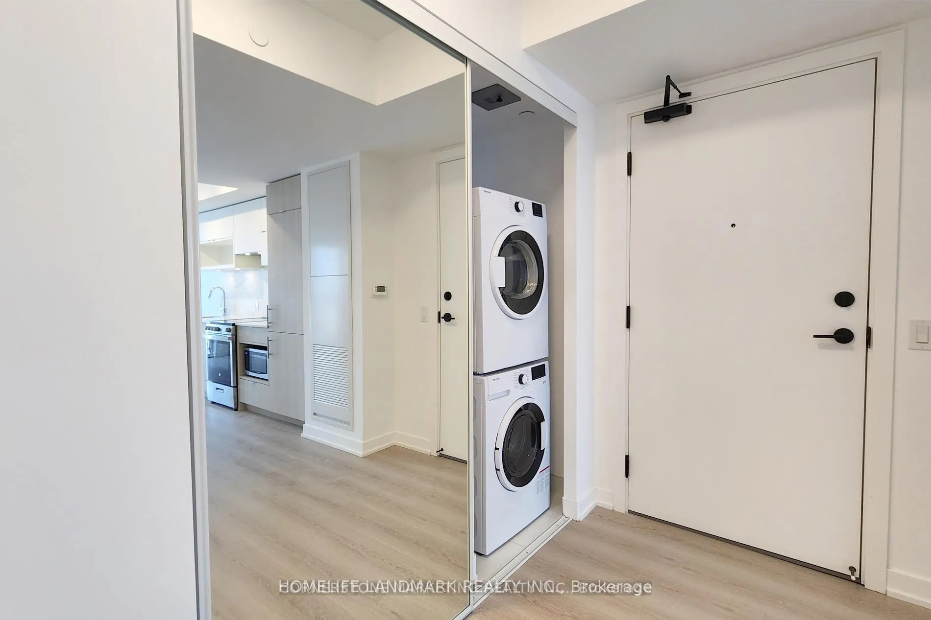 Photo 17 of Unit 2617, 100 Queen Street E, Toronto, Church-Yonge Corridor — HOMEH