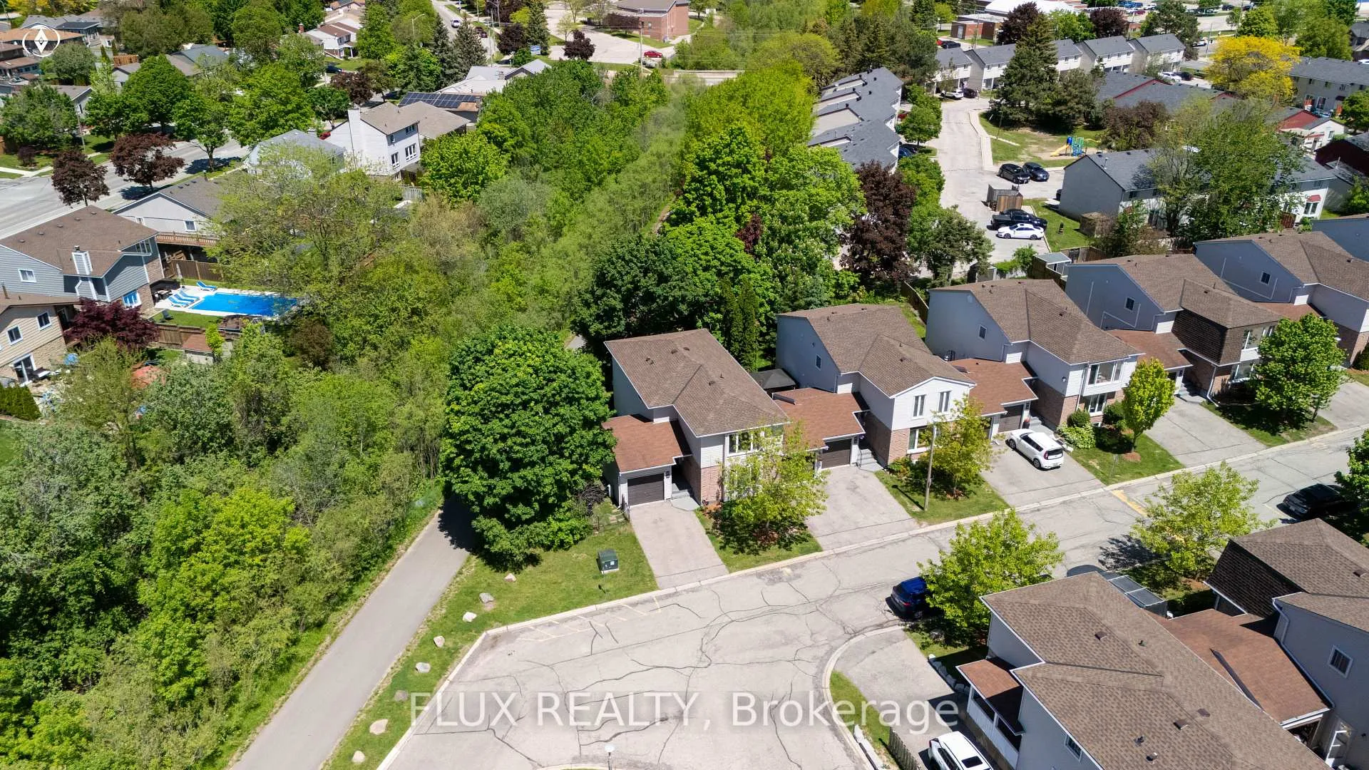 Photo 3 of Unit 48, 175 Elm Ridge Drive, Kitchener, Forest Heights — HOMEH
