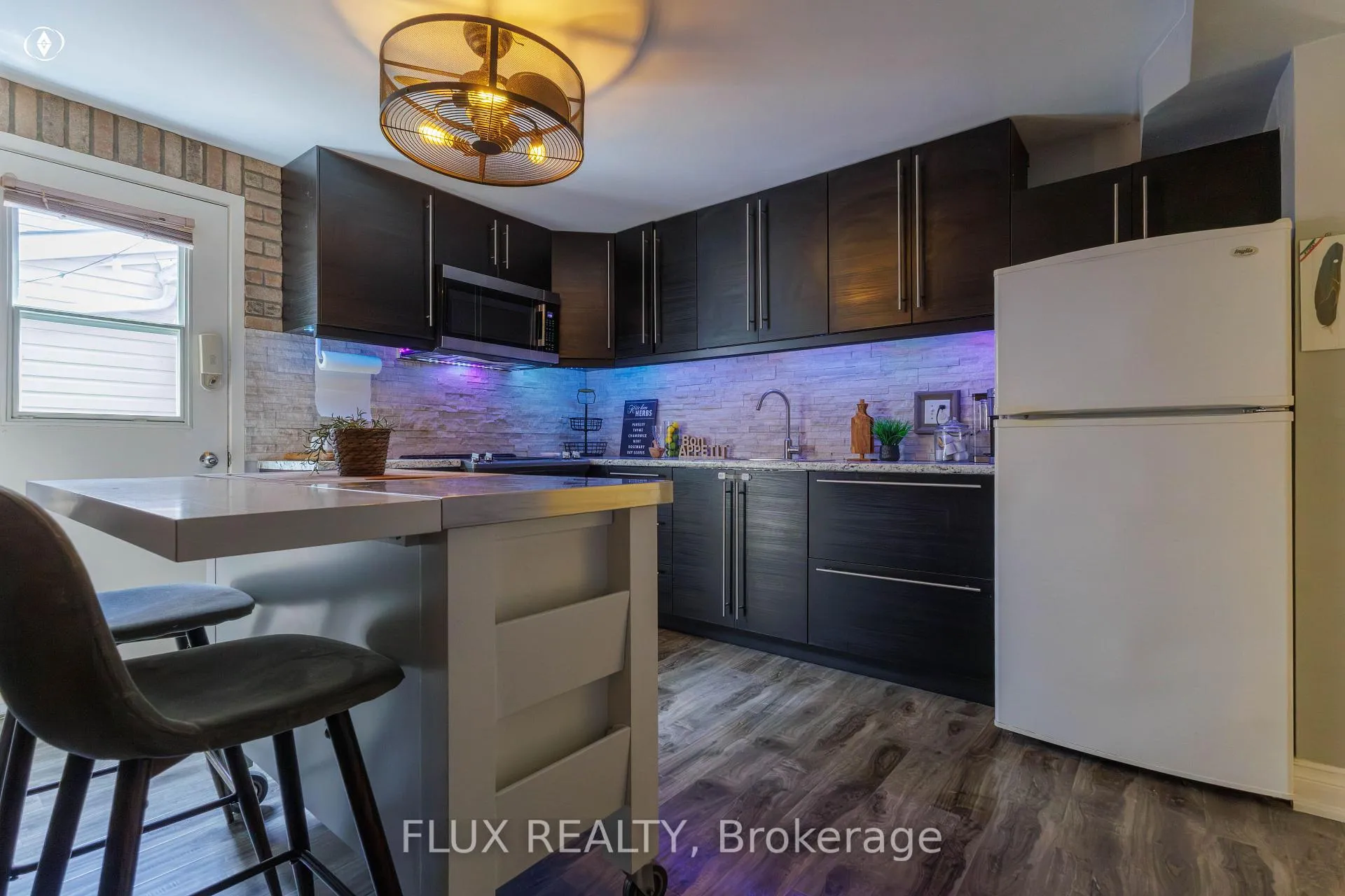 Photo 8 of Unit 48, 175 Elm Ridge Drive, Kitchener, Forest Heights — HOMEH