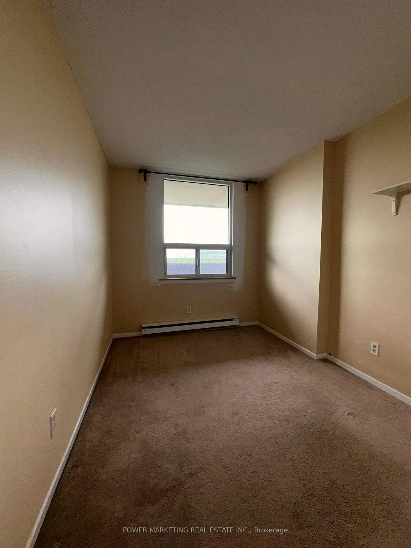 Photo 6 of Unit 807, 900 Dynes Road, Ottawa, Carleton Square — HOMEH
