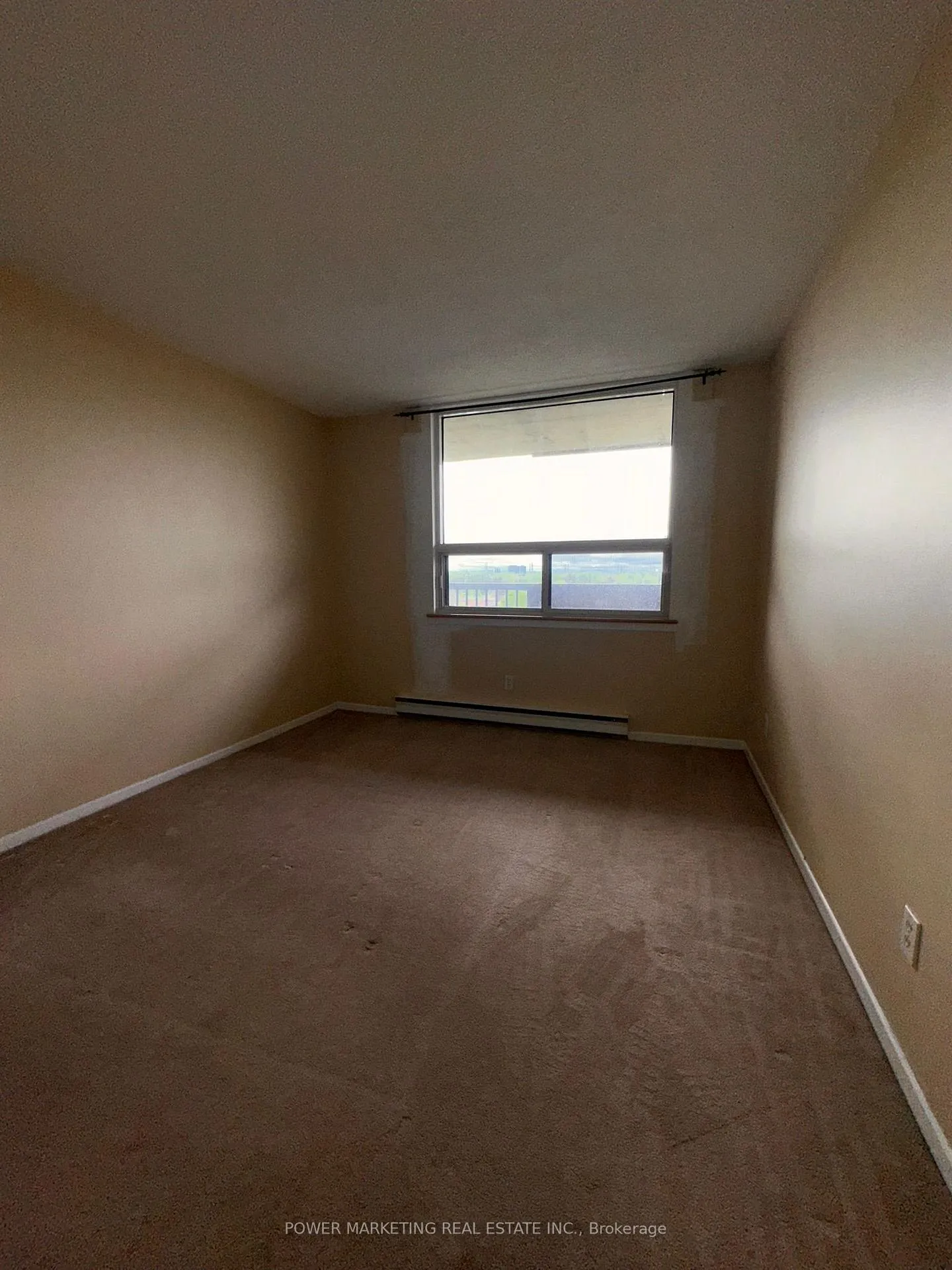 Photo 7 of Unit 807, 900 Dynes Road, Ottawa, Carleton Square — HOMEH