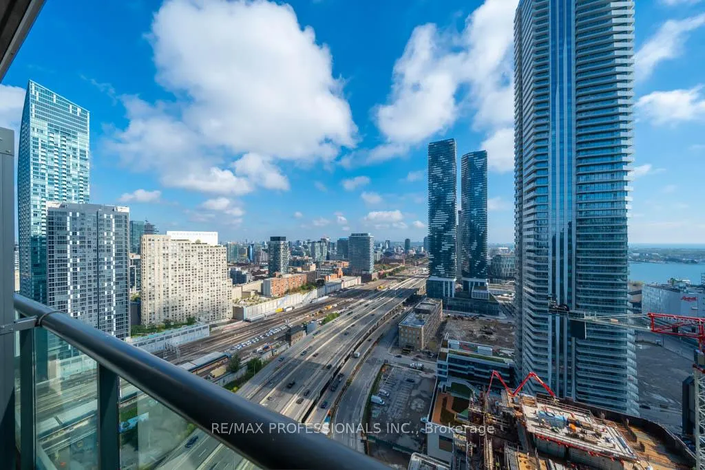 Photo 20 of Unit 3208, 16 Yonge Street, Toronto, Waterfront Communities — HOMEH