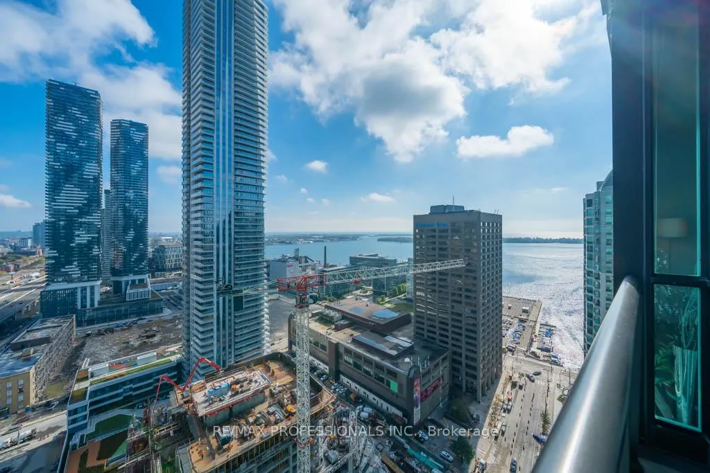 Photo 21 of Unit 3208, 16 Yonge Street, Toronto, Waterfront Communities — HOMEH