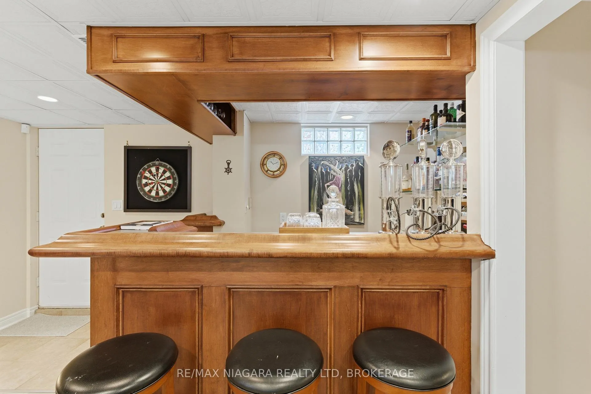 Photo 23 of 177 Parnell Road, St. Catharines, Vine/Linwell — HOMEH