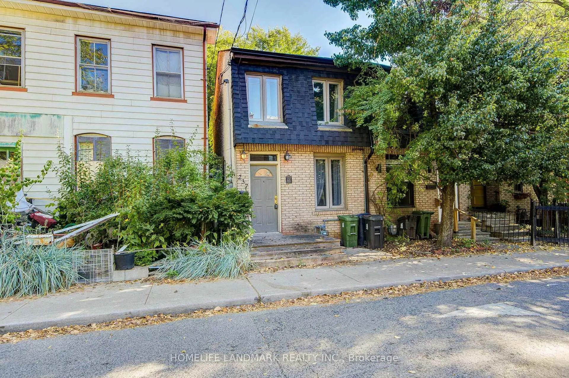 Photo 1 of 237 Ontario Street, Toronto, Moss Park — HOMEH