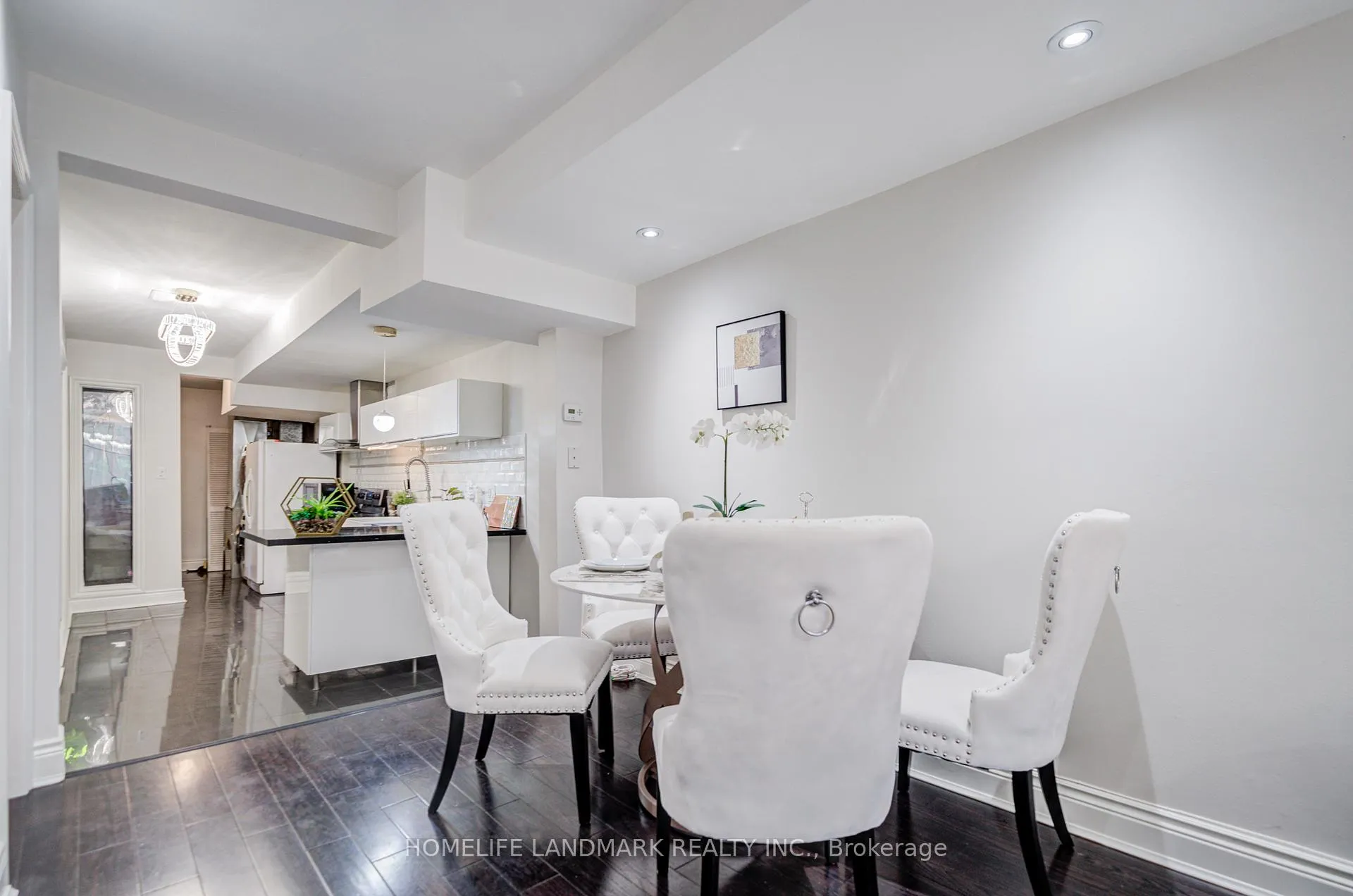 Photo 14 of 237 Ontario Street, Toronto, Moss Park — HOMEH