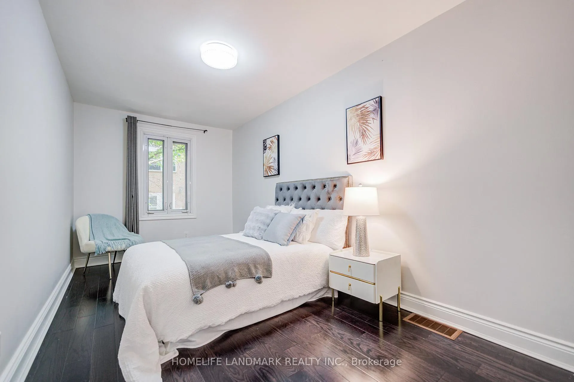 Photo 35 of 237 Ontario Street, Toronto, Moss Park — HOMEH