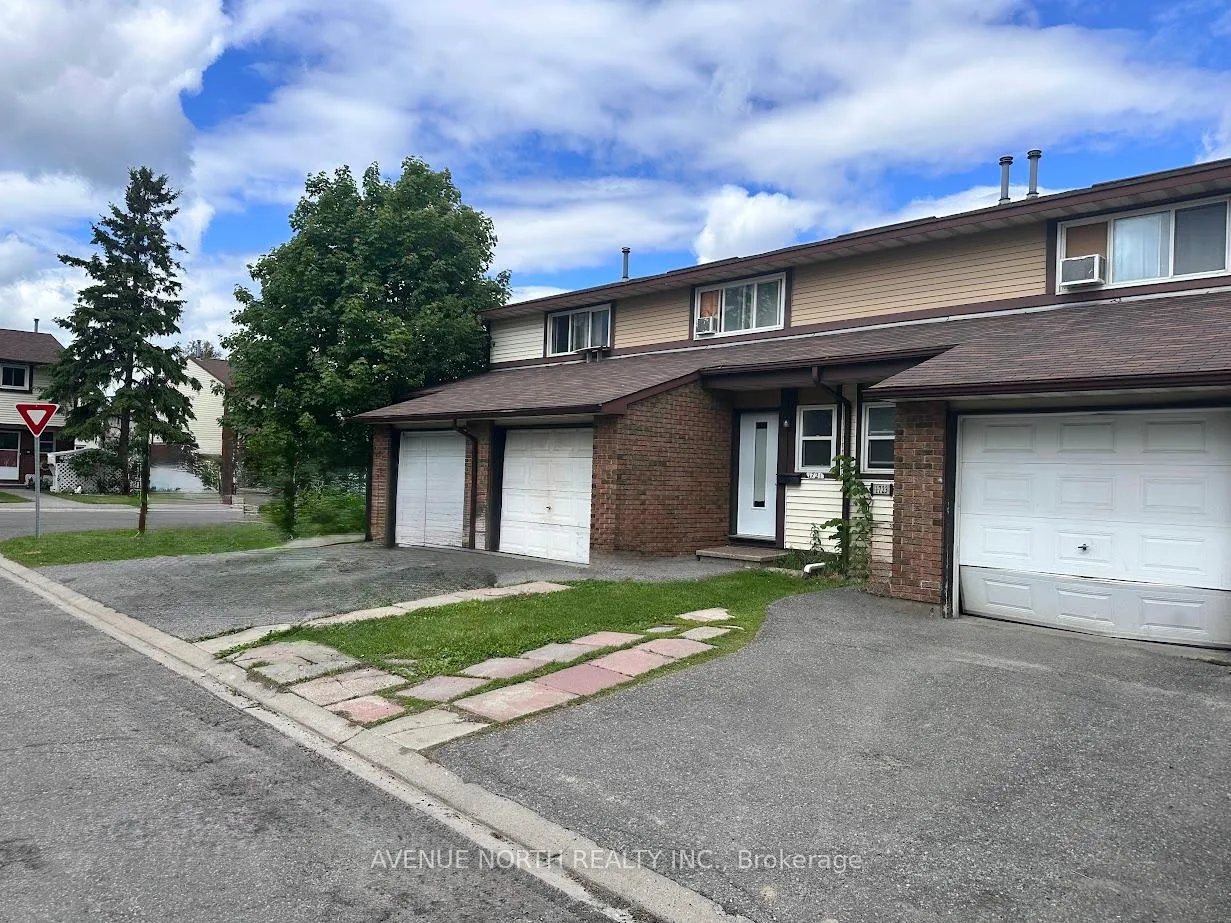 Photo 1 of 1721 Ambrose Drive, Ottawa, Pineview — HOMEH