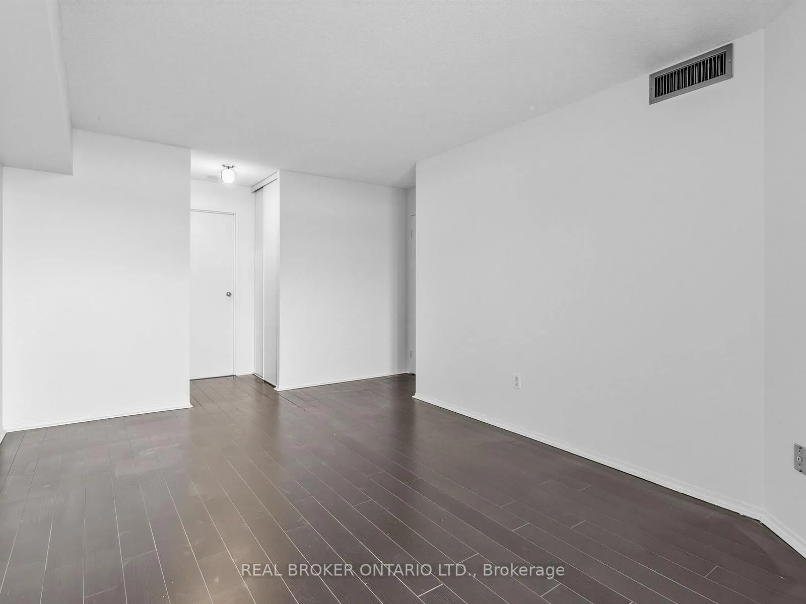 Photo 16 of Unit 2106, 3 Rowntree Road, Etobicoke, Mount Olive-Silverstone-Jamestown — HOMEH