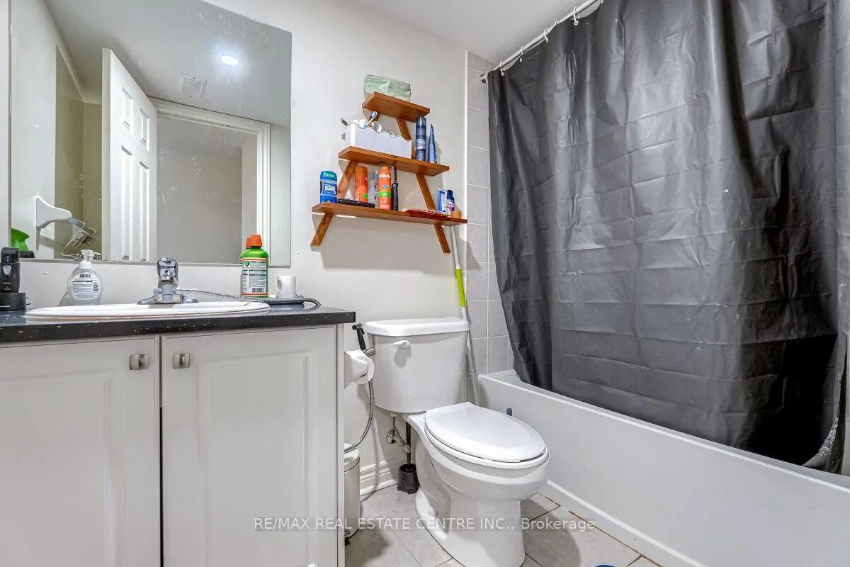 Photo 5 of 1193 Kettering Drive, Oshawa, Eastdale — HOMEH