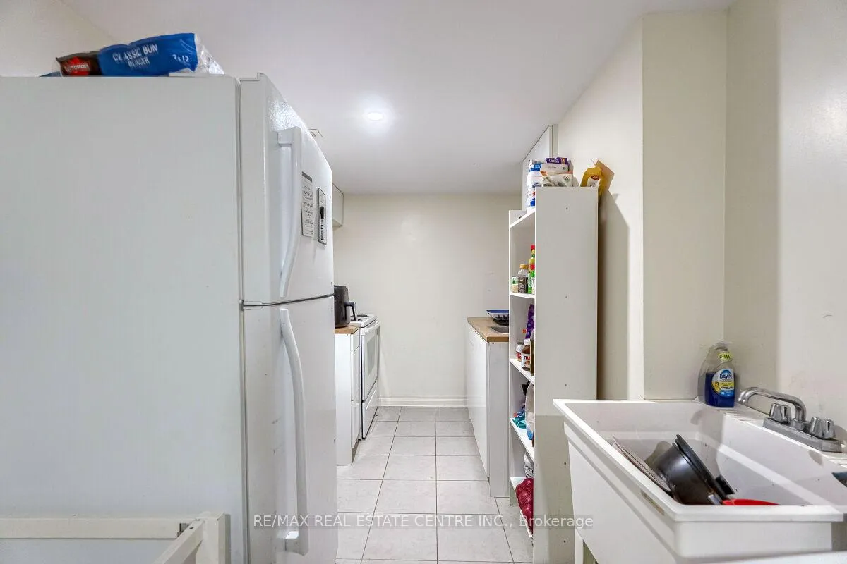 Photo 7 of 1193 Kettering Drive, Oshawa, Eastdale — HOMEH