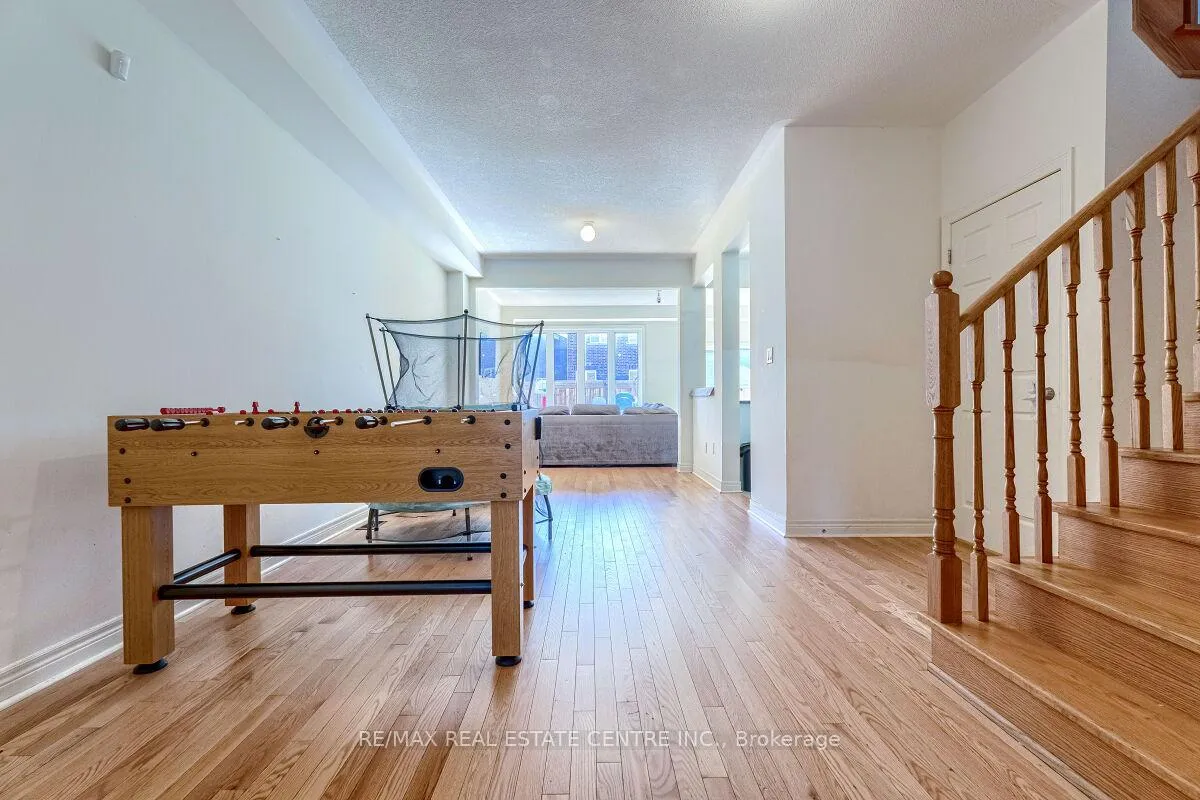 Photo 13 of 1193 Kettering Drive, Oshawa, Eastdale — HOMEH
