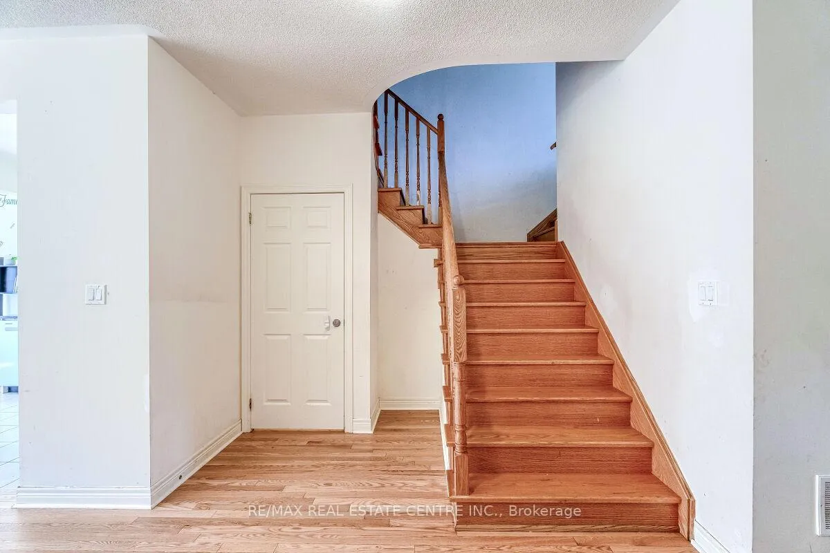 Photo 25 of 1193 Kettering Drive, Oshawa, Eastdale — HOMEH