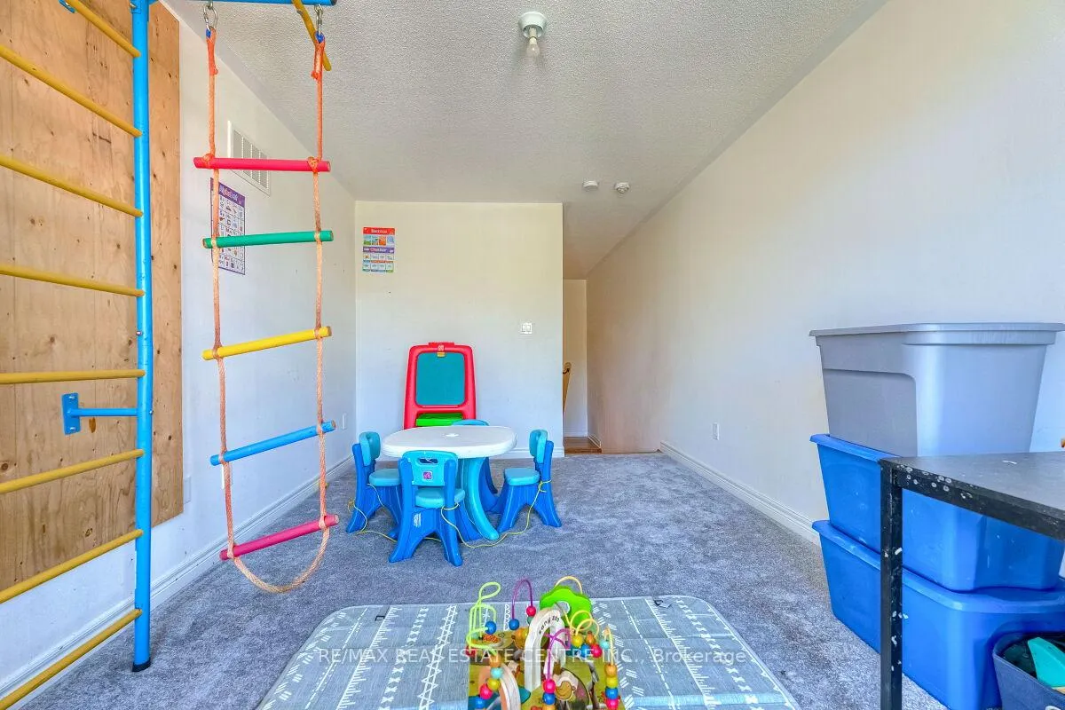 Photo 30 of 1193 Kettering Drive, Oshawa, Eastdale — HOMEH