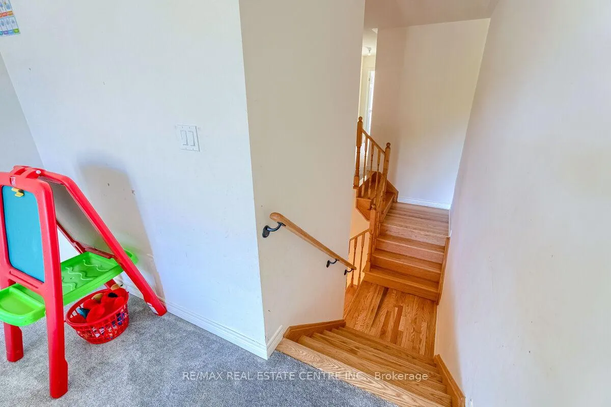Photo 31 of 1193 Kettering Drive, Oshawa, Eastdale — HOMEH