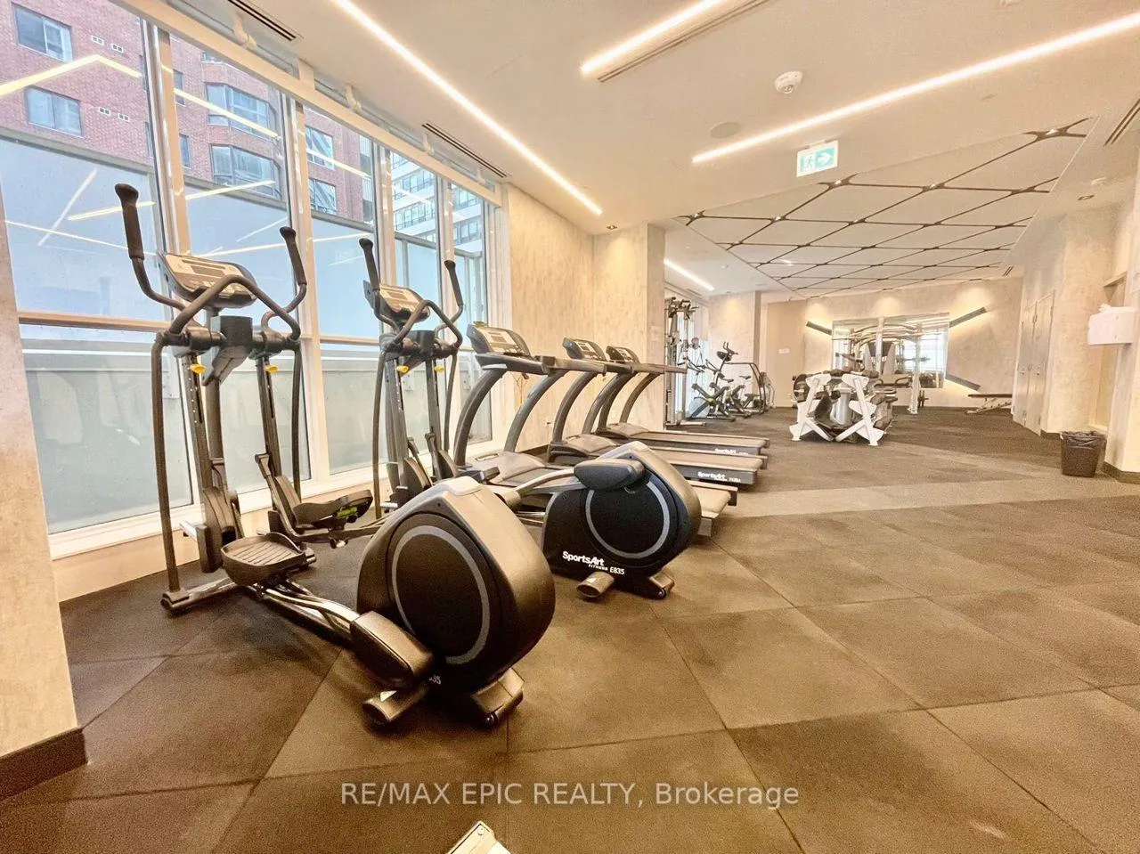Photo 5 of Unit 1610, 77 Mutual Street, Toronto, Church-Yonge Corridor — HOMEH