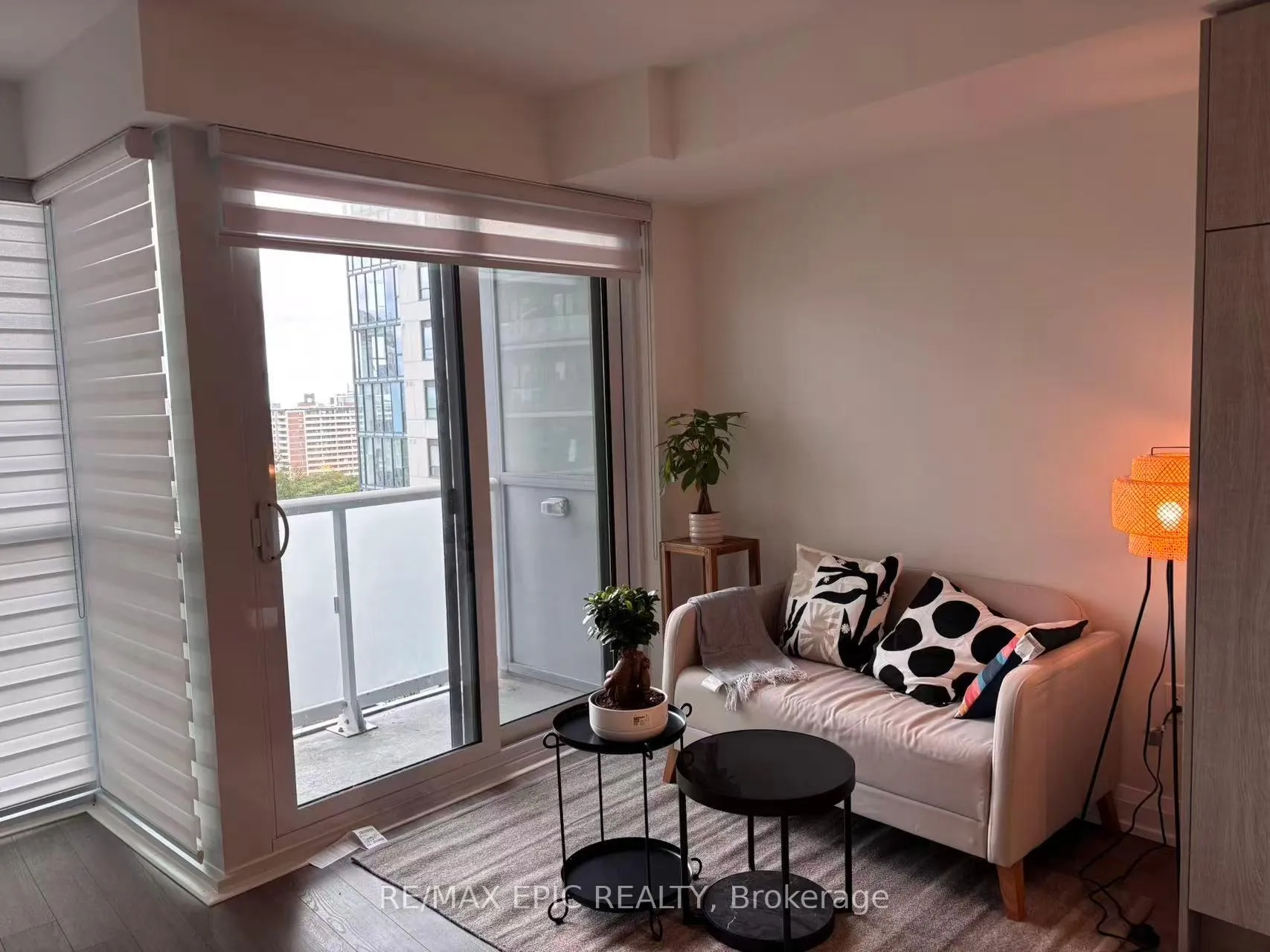 Photo 14 of Unit 1610, 77 Mutual Street, Toronto, Church-Yonge Corridor — HOMEH
