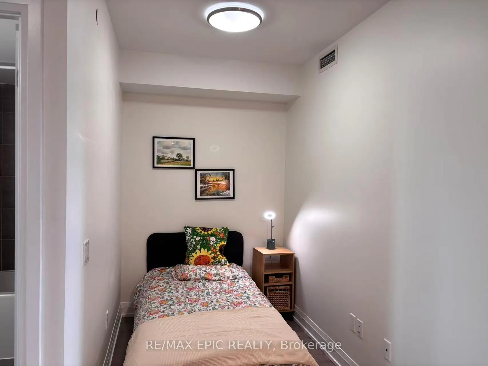 Photo 21 of Unit 1610, 77 Mutual Street, Toronto, Church-Yonge Corridor — HOMEH