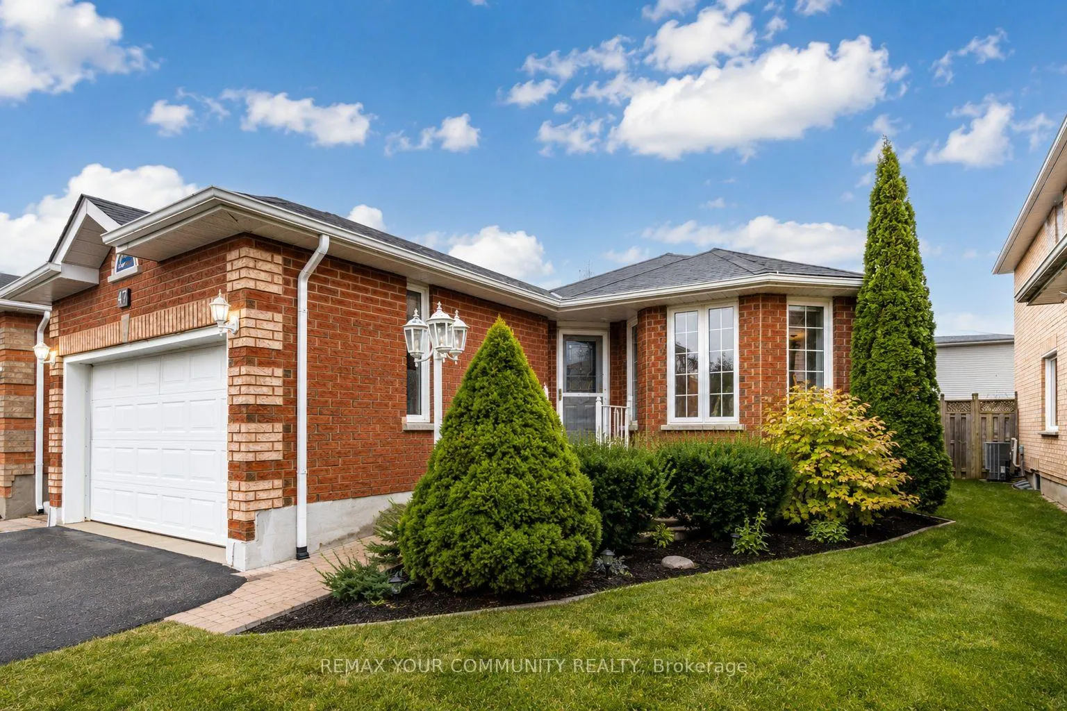 Photo 1 of 47 Mcveigh Drive, Barrie, Northwest — HOMEH