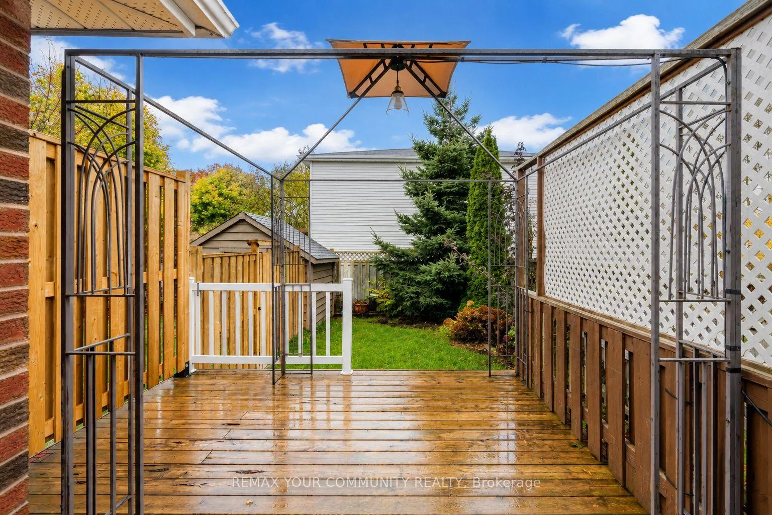 Photo 20 of 47 Mcveigh Drive, Barrie, Northwest — HOMEH