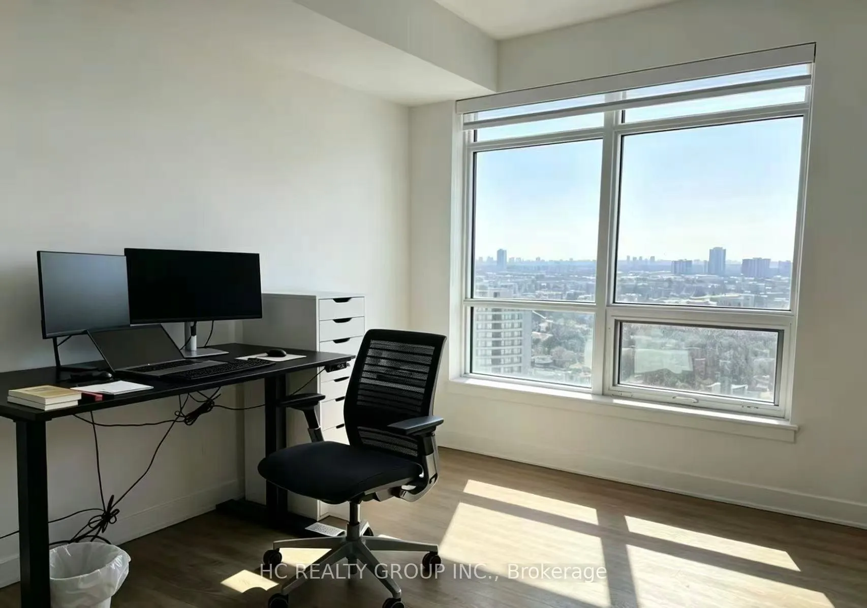 Photo 17 of Unit 1802, 50 Upper Mall Way, Vaughan, Brownridge — HOMEH