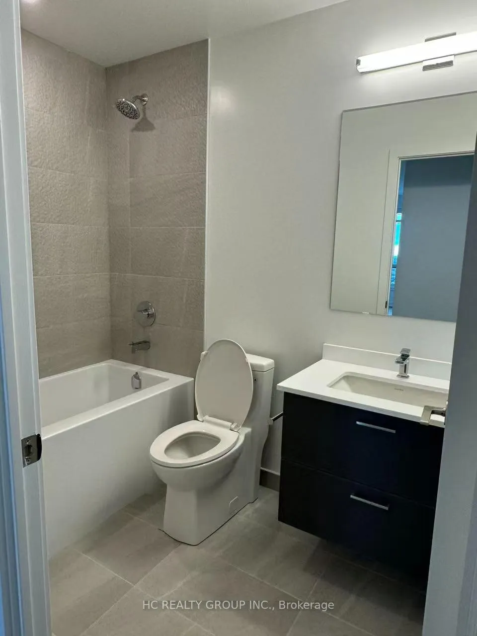 Photo 18 of Unit 1802, 50 Upper Mall Way, Vaughan, Brownridge — HOMEH