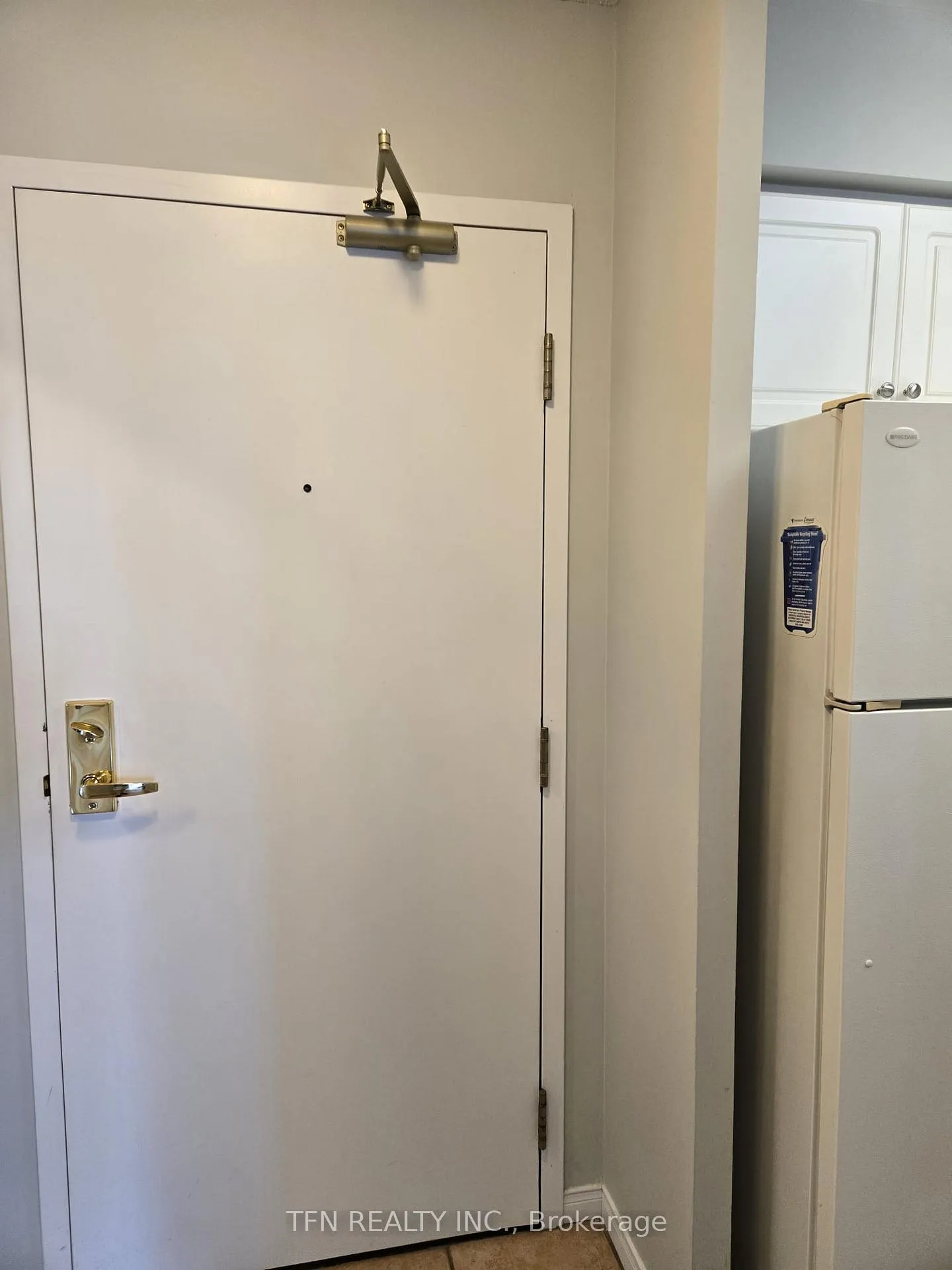 Photo 10 of Unit 309, 1 Emerald Lane, Vaughan, Crestwood-Springfarm-Yorkhill — HOMEH