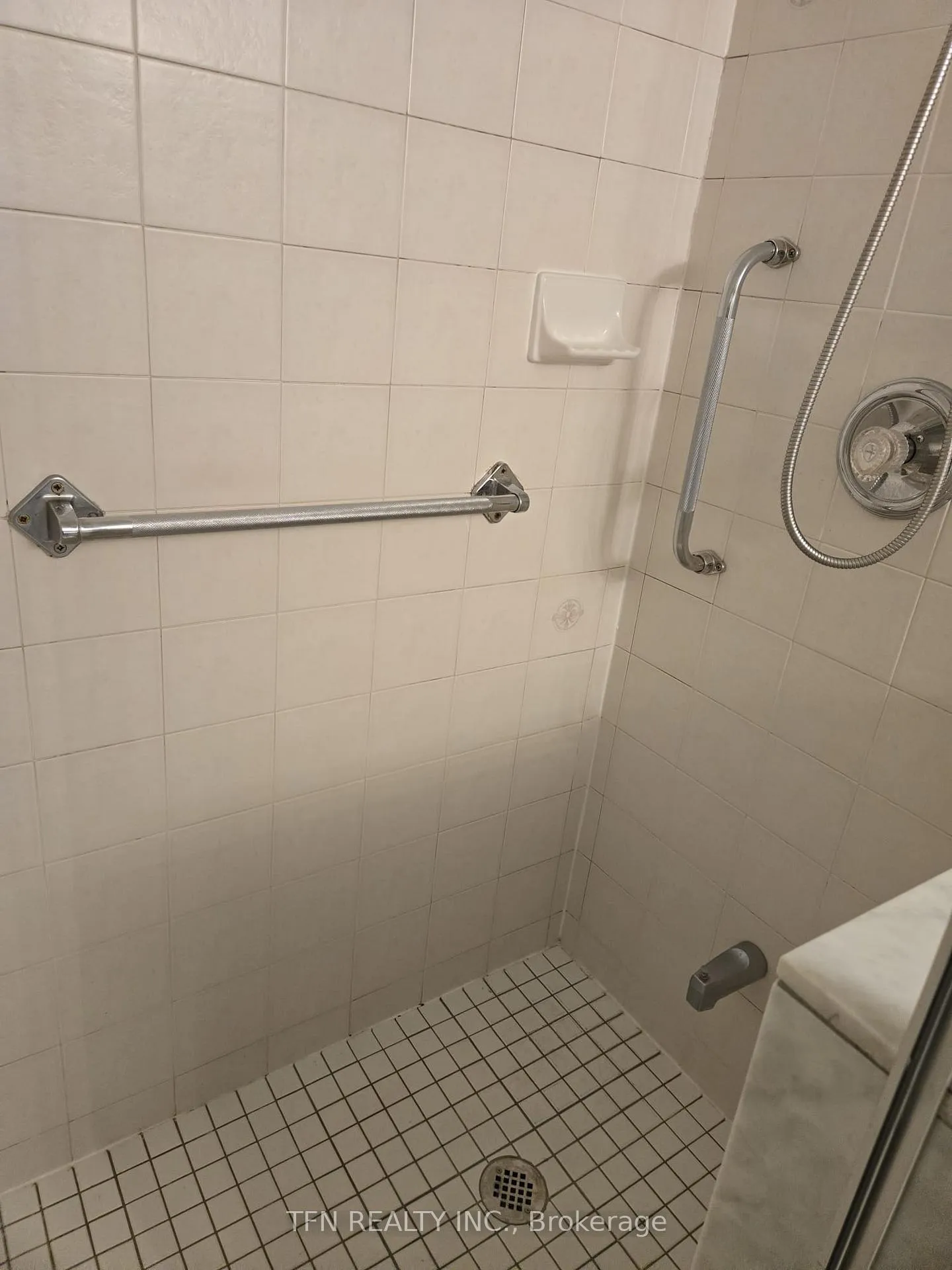 Photo 14 of Unit 309, 1 Emerald Lane, Vaughan, Crestwood-Springfarm-Yorkhill — HOMEH