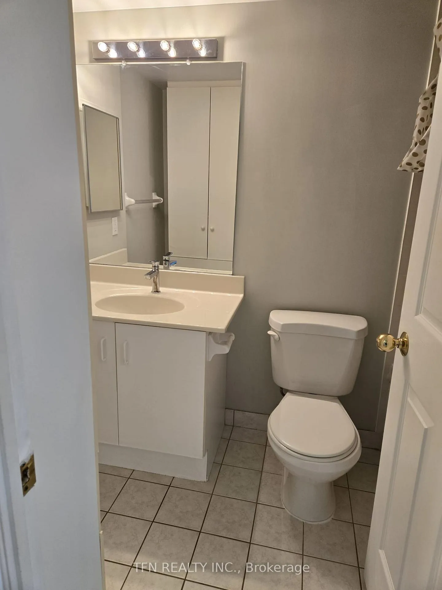 Photo 16 of Unit 309, 1 Emerald Lane, Vaughan, Crestwood-Springfarm-Yorkhill — HOMEH
