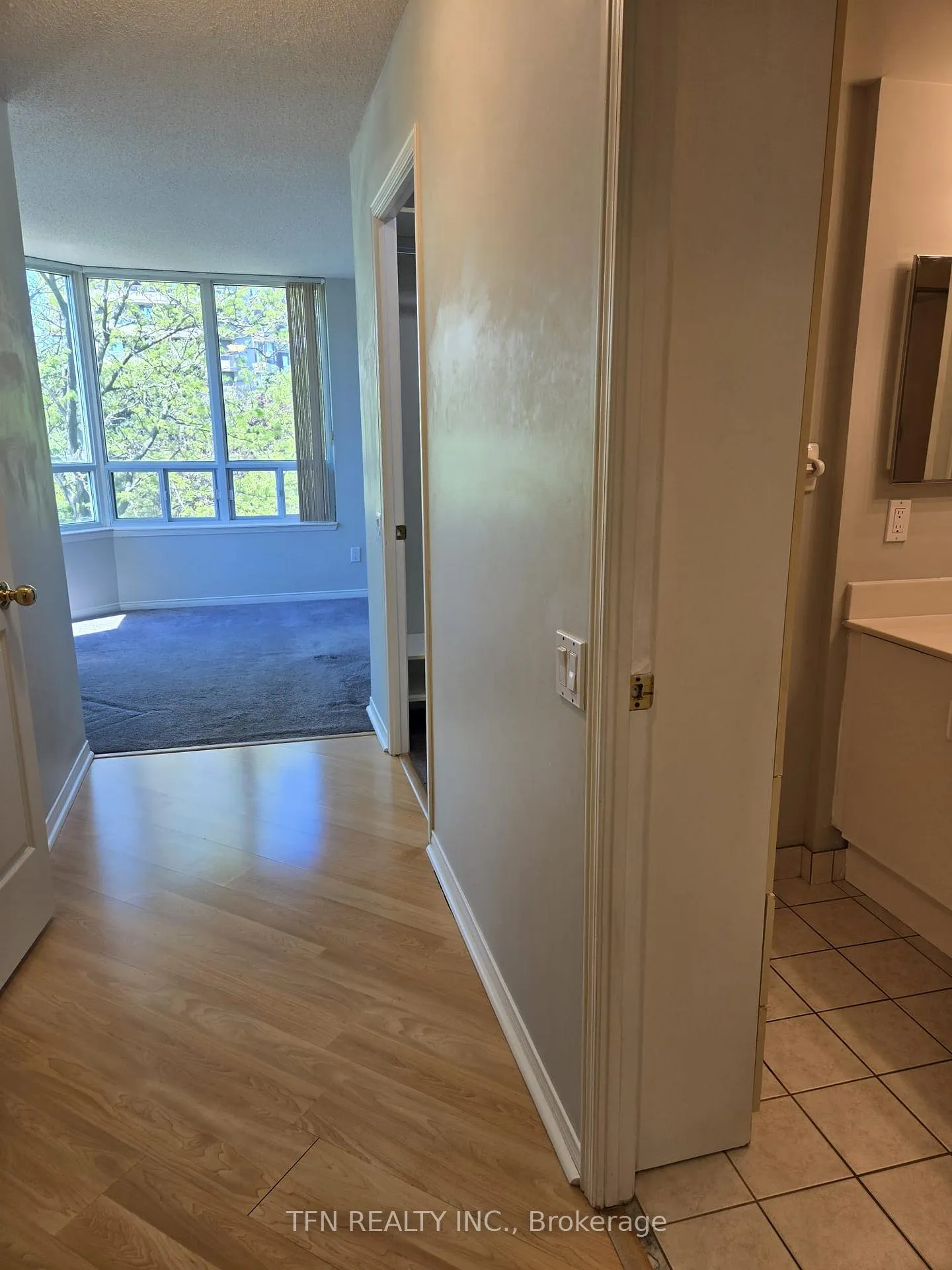 Photo 19 of Unit 309, 1 Emerald Lane, Vaughan, Crestwood-Springfarm-Yorkhill — HOMEH