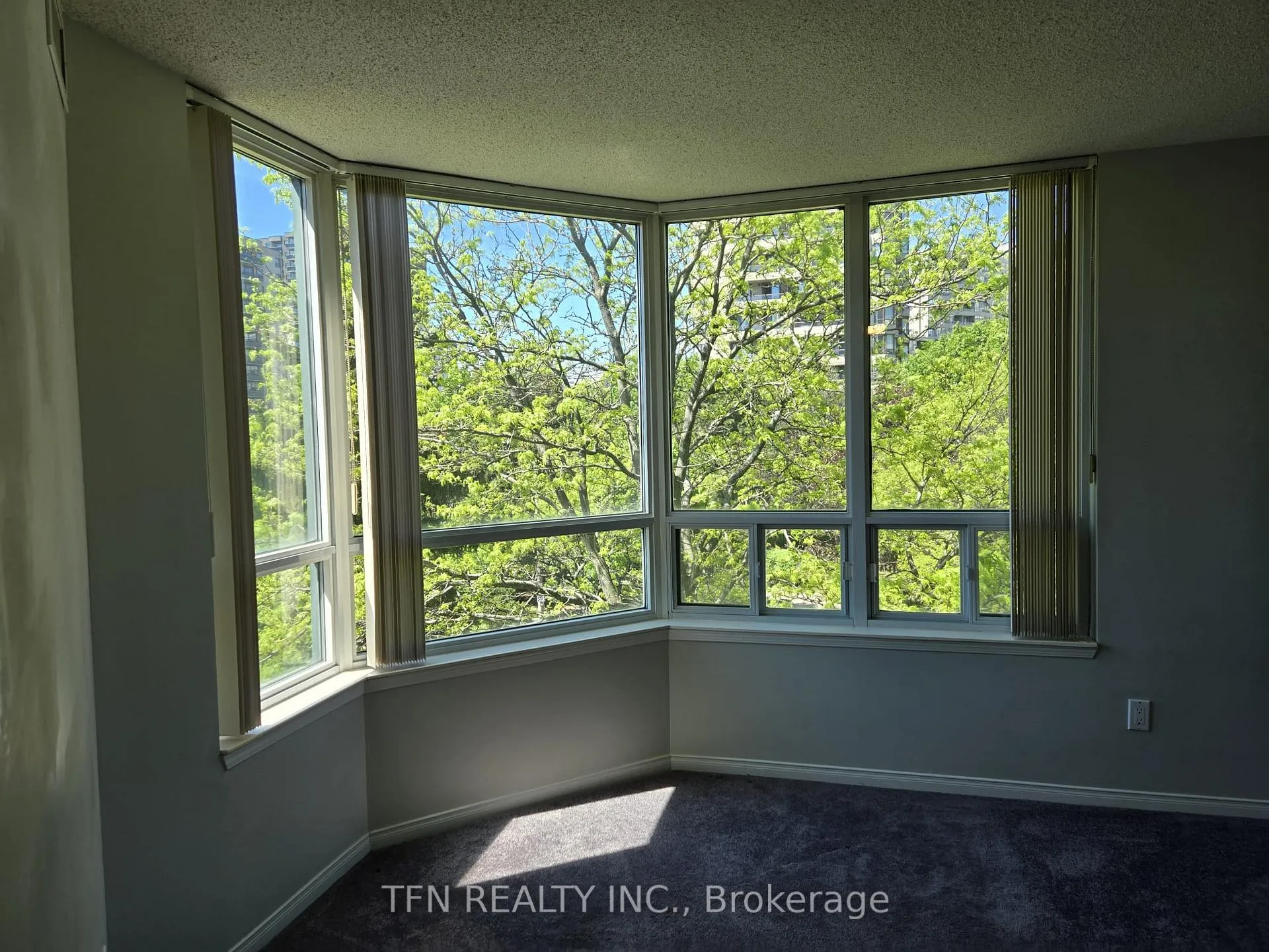 Photo 23 of Unit 309, 1 Emerald Lane, Vaughan, Crestwood-Springfarm-Yorkhill — HOMEH