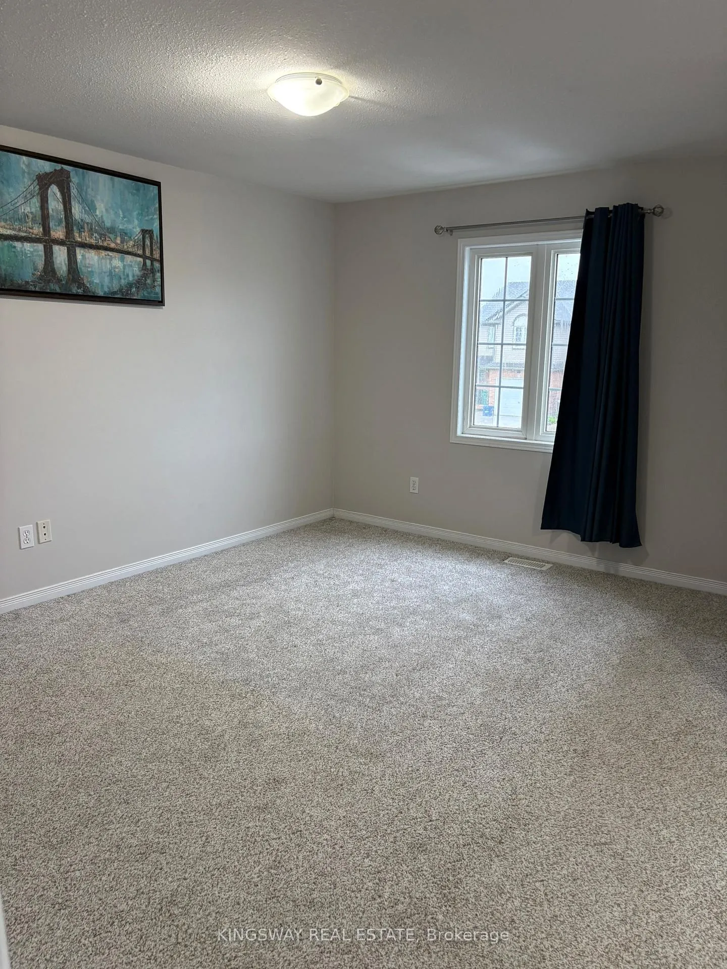 Photo 21 of 42 Foxglove Crescent N, Kitchener — HOMEH