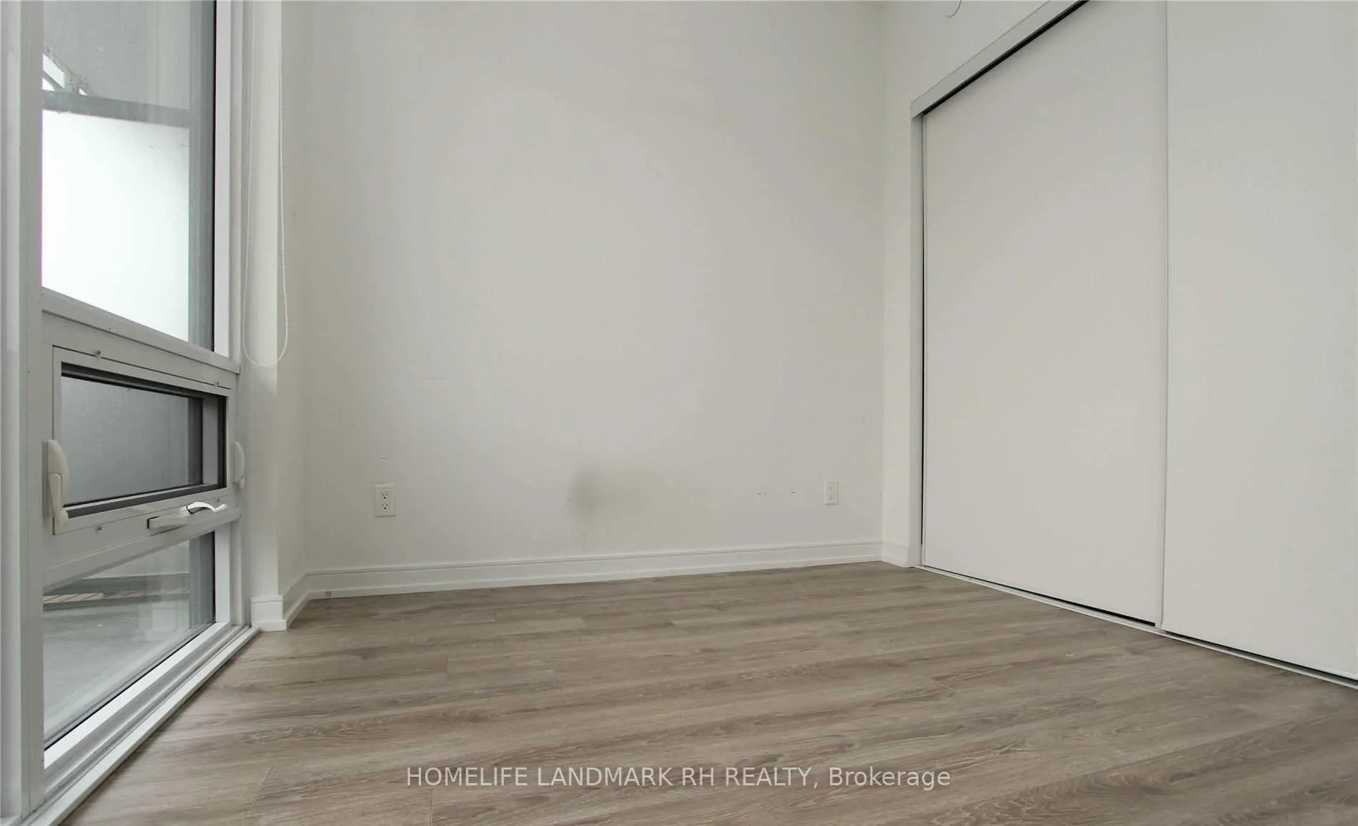 Photo 10 of Unit 2204, 28 Wellesley Street E, Toronto, Church-Yonge Corridor — HOMEH