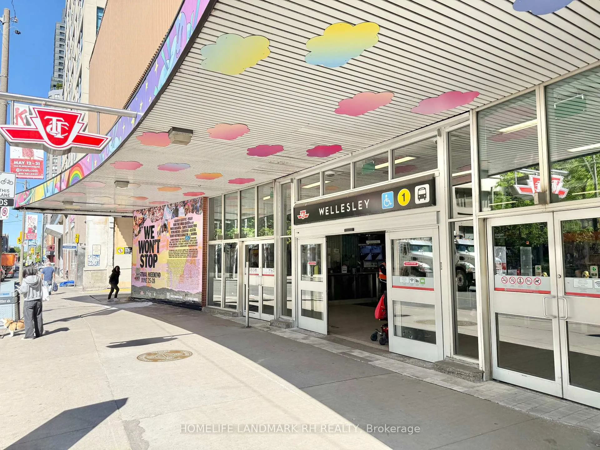 Photo 13 of Unit 2204, 28 Wellesley Street E, Toronto, Church-Yonge Corridor — HOMEH