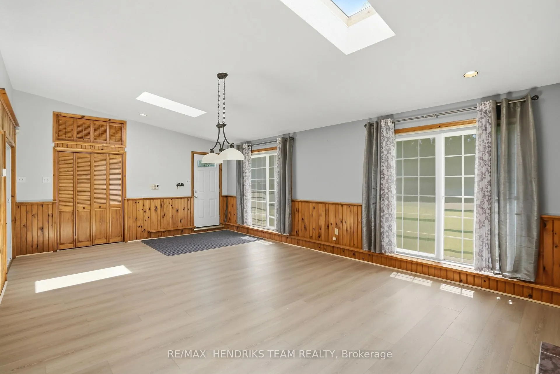 Photo 16 of 17 Sullivan Drive, St. Catharines, Lakeport — HOMEH