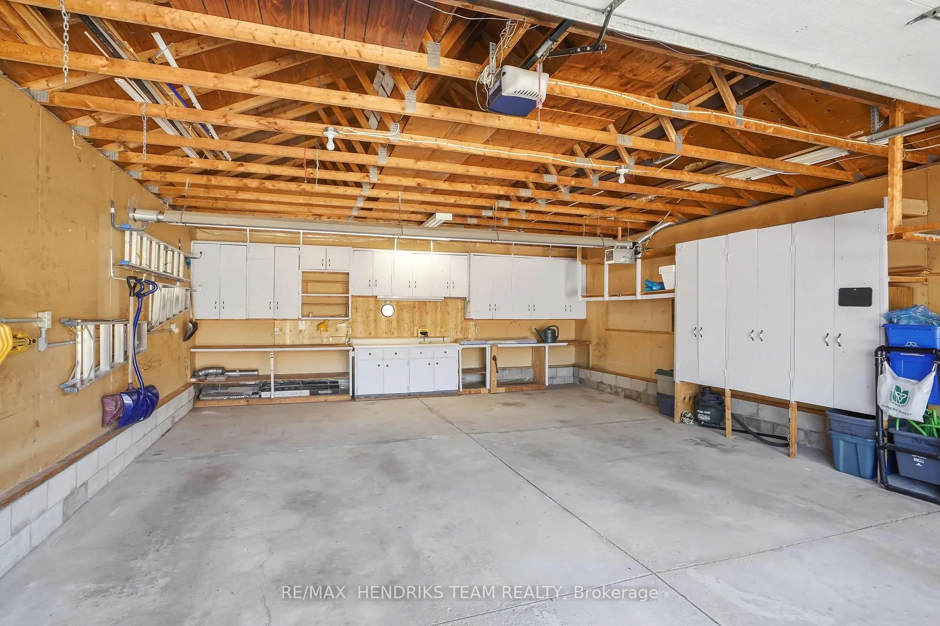 Photo 31 of 17 Sullivan Drive, St. Catharines, Lakeport — HOMEH