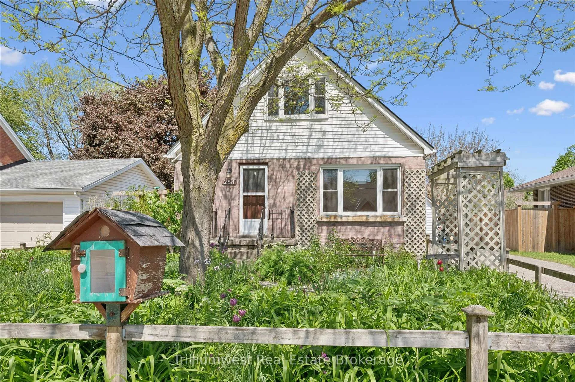 Photo 3 of 288 Margaret Avenue, Kitchener — HOMEH