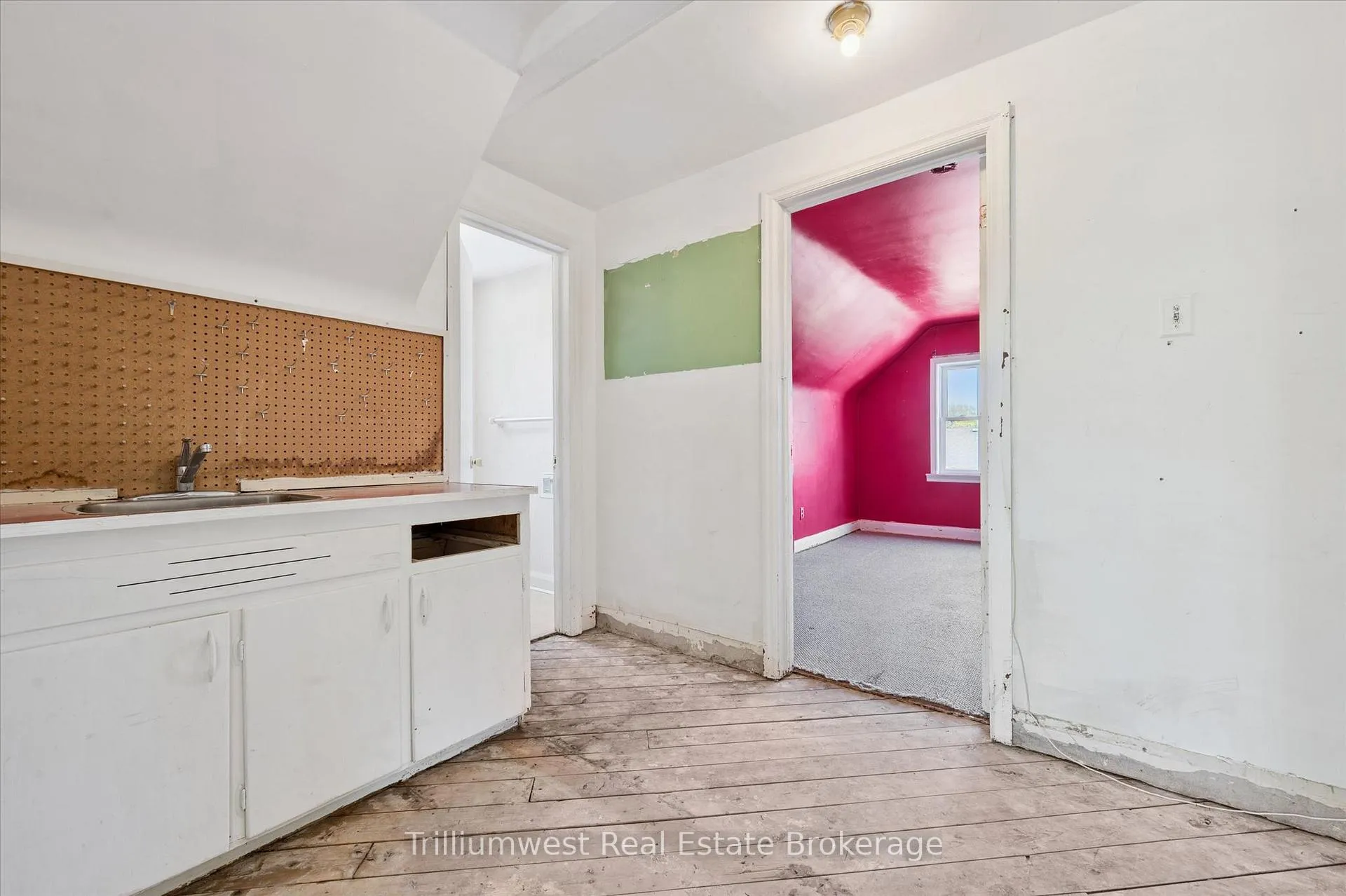 Photo 15 of 288 Margaret Avenue, Kitchener — HOMEH