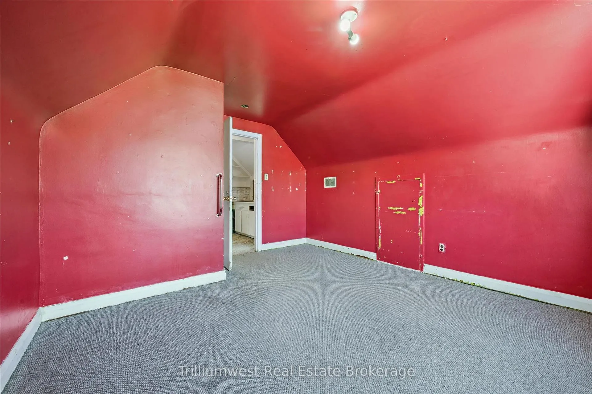 Photo 17 of 288 Margaret Avenue, Kitchener — HOMEH