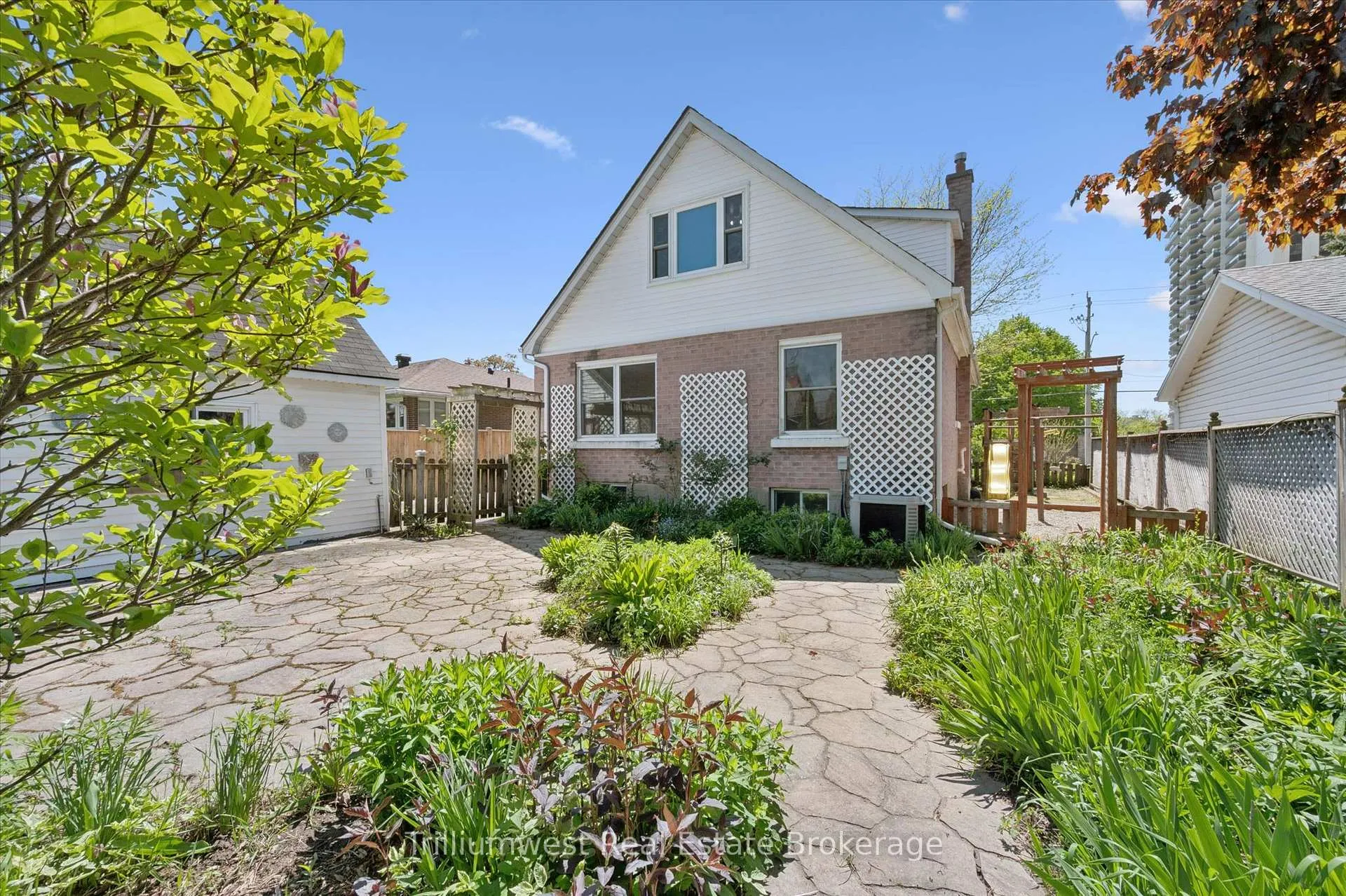Photo 28 of 288 Margaret Avenue, Kitchener — HOMEH