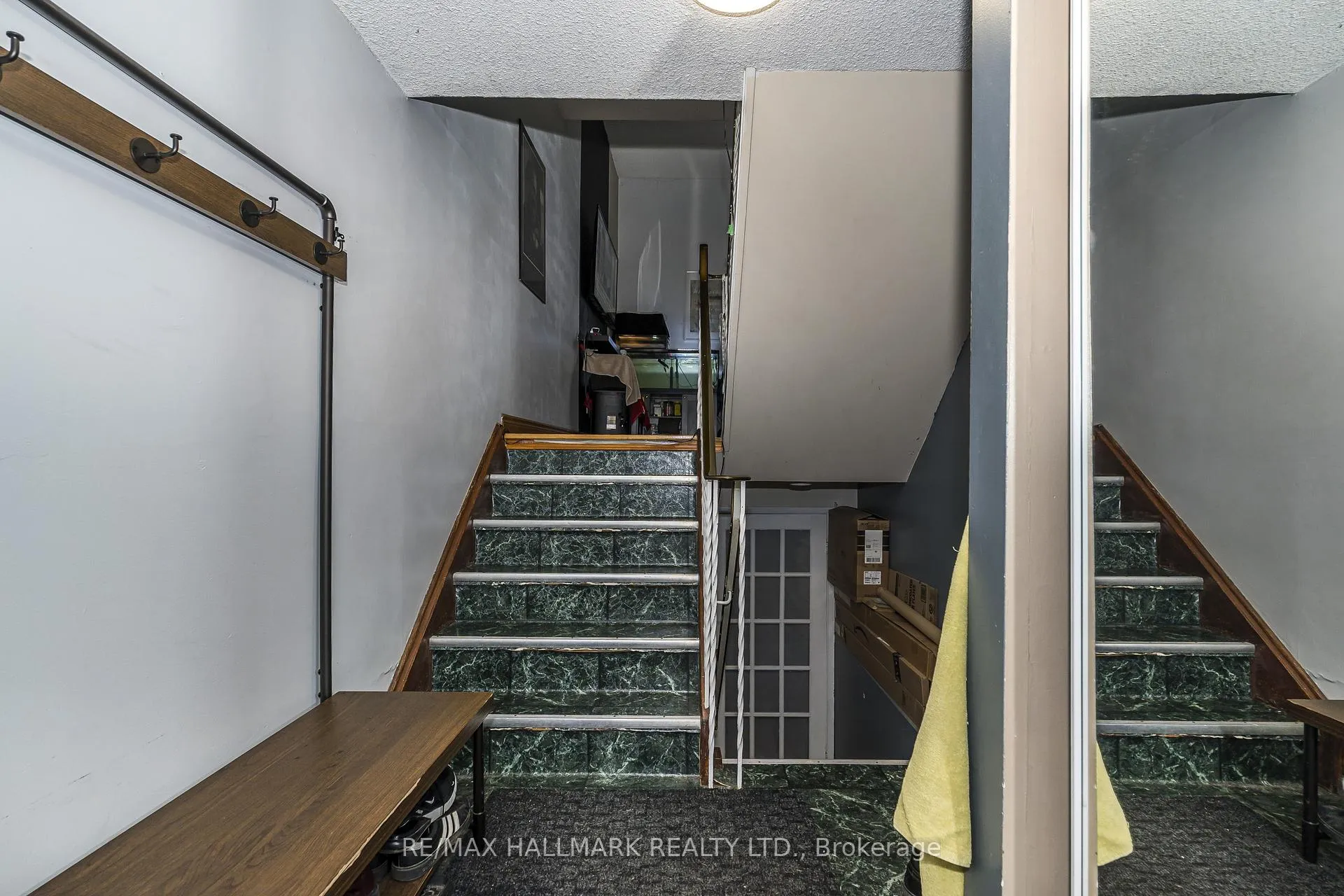 Photo 3 of Unit 42, 1330 Trowbridge Drive, Oshawa, Centennial — HOMEH