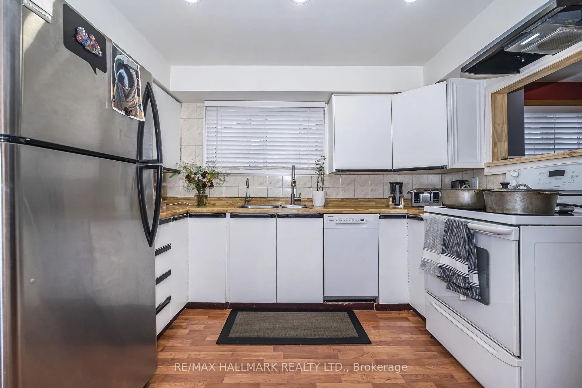 Photo 12 of Unit 42, 1330 Trowbridge Drive, Oshawa, Centennial — HOMEH