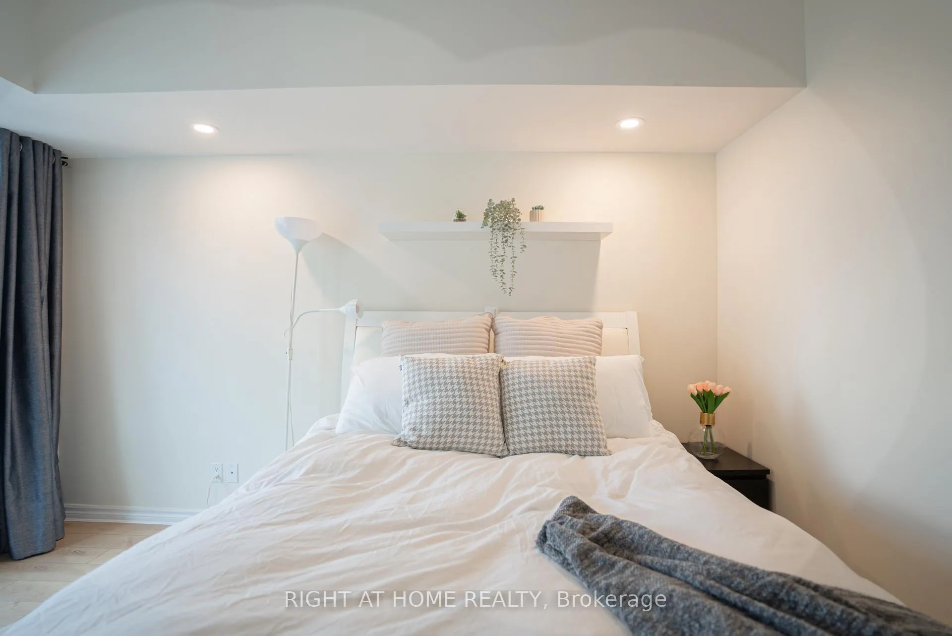 Photo 11 of Unit 1805, 234 Rideau Street, Ottawa, Sandy Hill — HOMEH