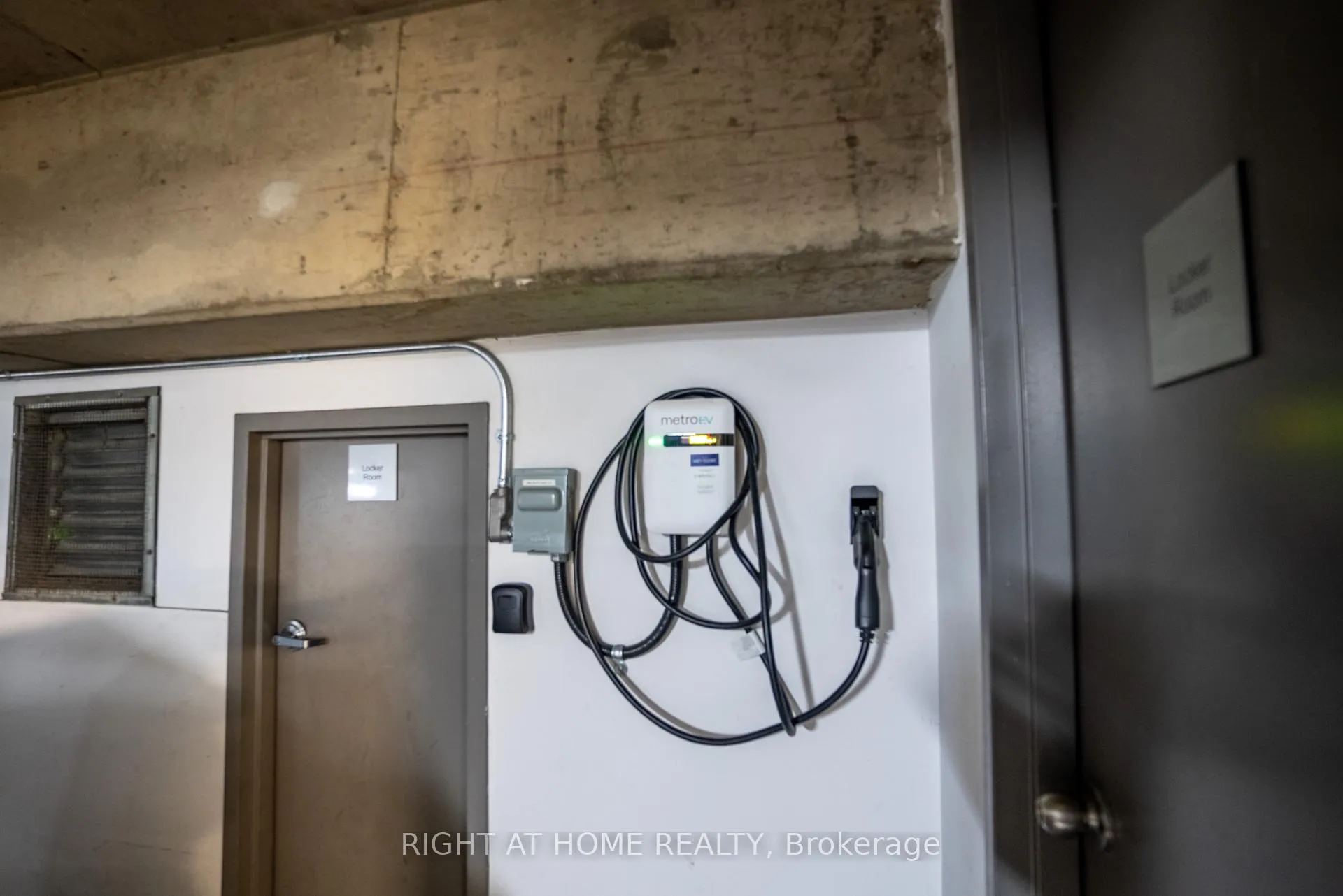Photo 17 of Unit 1805, 234 Rideau Street, Ottawa, Sandy Hill — HOMEH