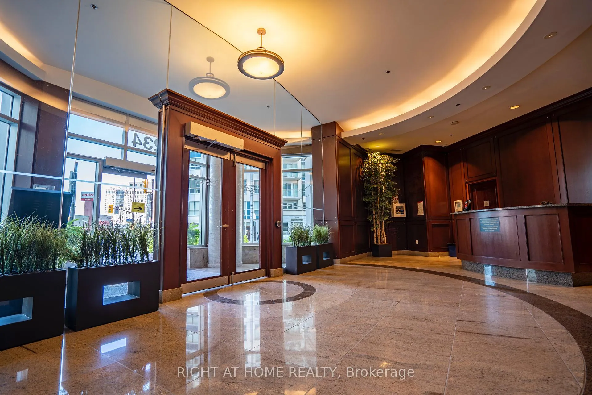 Photo 21 of Unit 1805, 234 Rideau Street, Ottawa, Sandy Hill — HOMEH