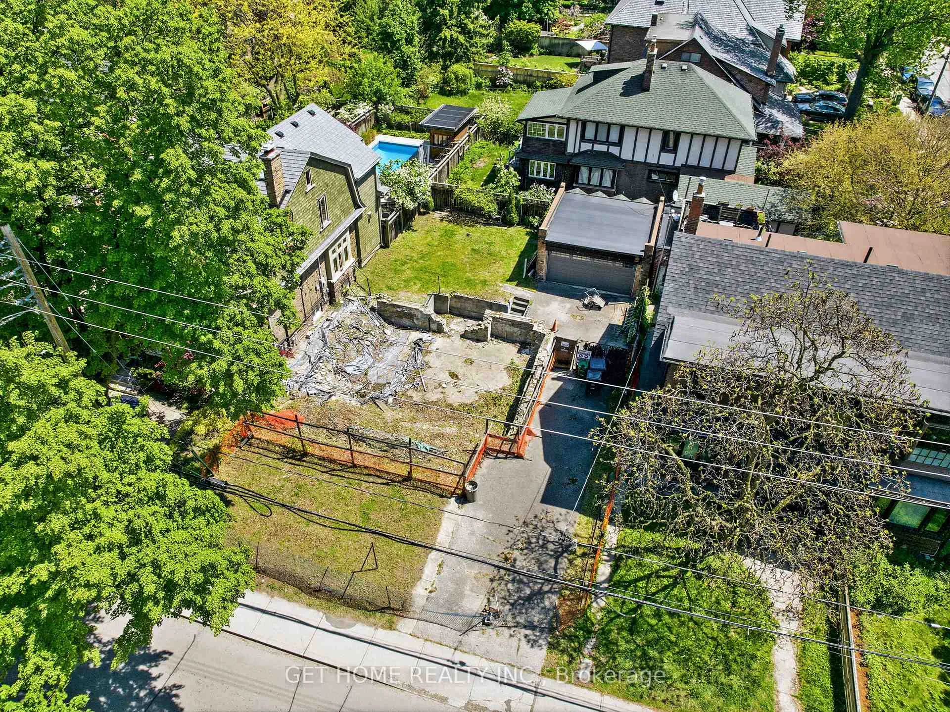 Photo 13 of 291 Indian Road, Toronto, High Park-Swansea — HOMEH
