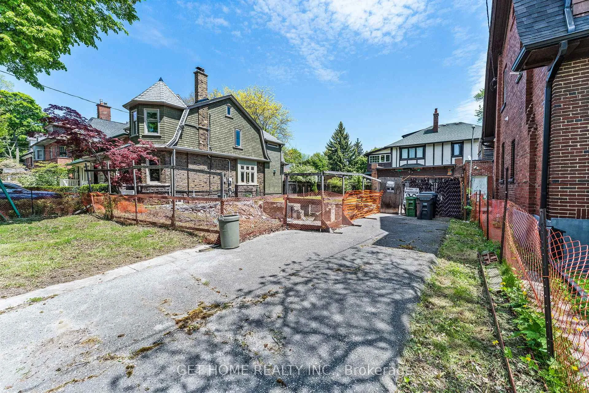 Photo 16 of 291 Indian Road, Toronto, High Park-Swansea — HOMEH